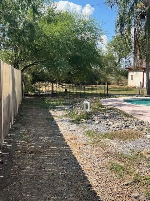 Building Photo - 20 Mile 10 N