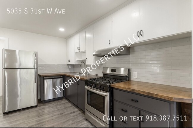 Building Photo - 5035 S 31st W Ave