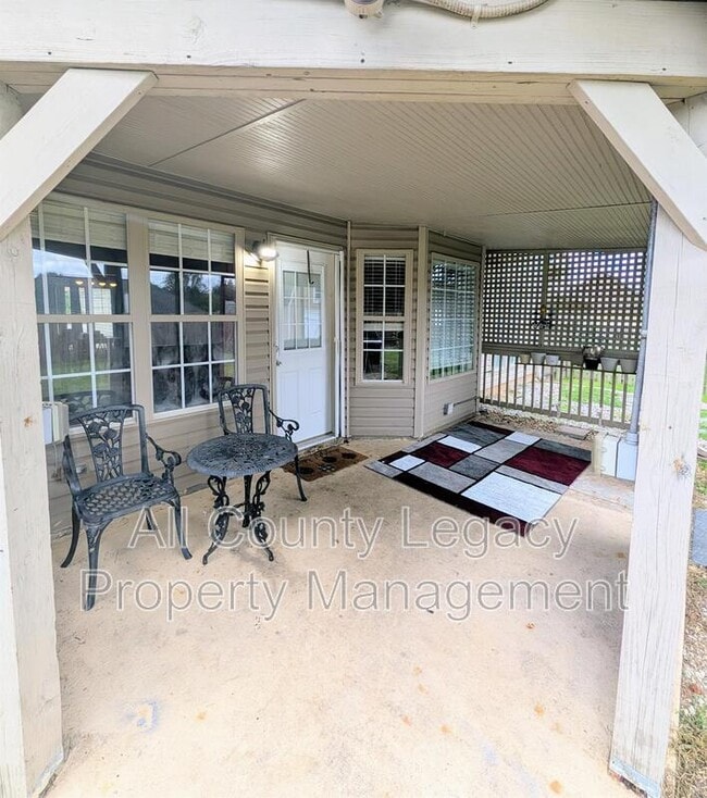 Building Photo - 3648 Range Way
