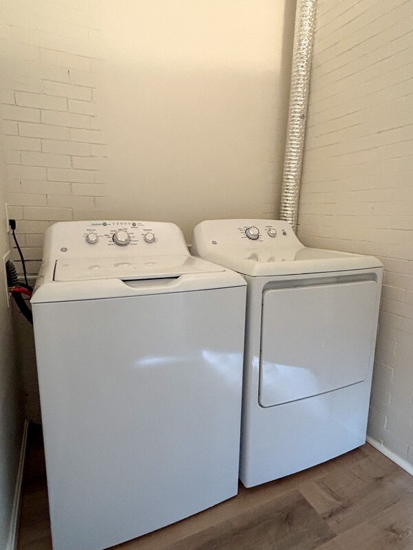 Building Photo - 1404 Wareman Ave