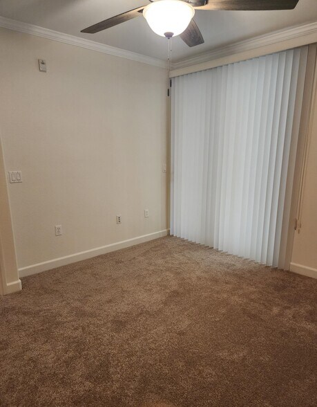 Master bedroom - 1021 Costa Pacifica Way