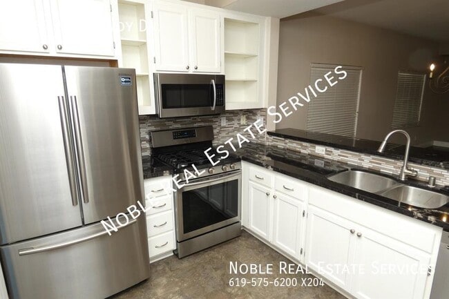 Building Photo - 1467 Normandy Dr