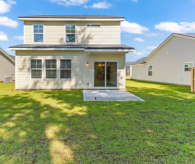 Building Photo - 242 Justify Ave