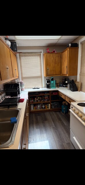 Building Photo - 413 N East Ave