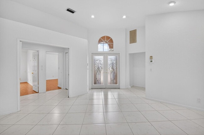 Building Photo - 7558 Ironbridge Cir