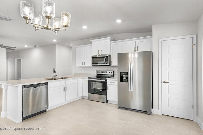 Building Photo - 1059 Grantham Ln