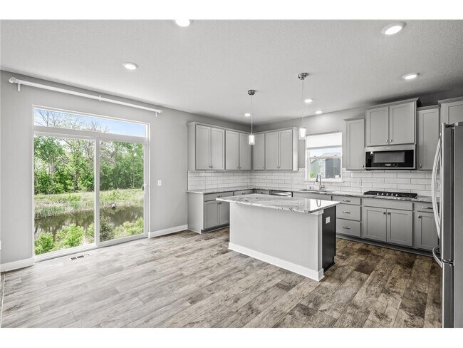 Building Photo - 14313 Dallas Ln N