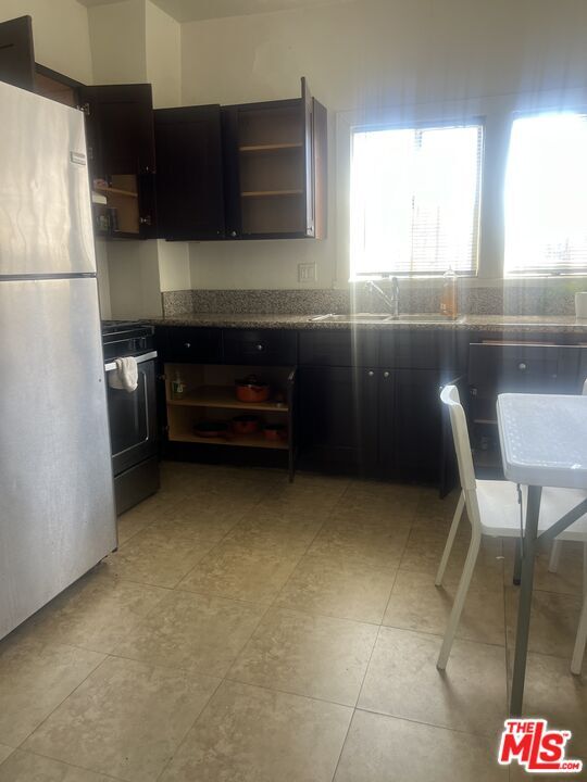 Building Photo - 3119 Van Buren Pl