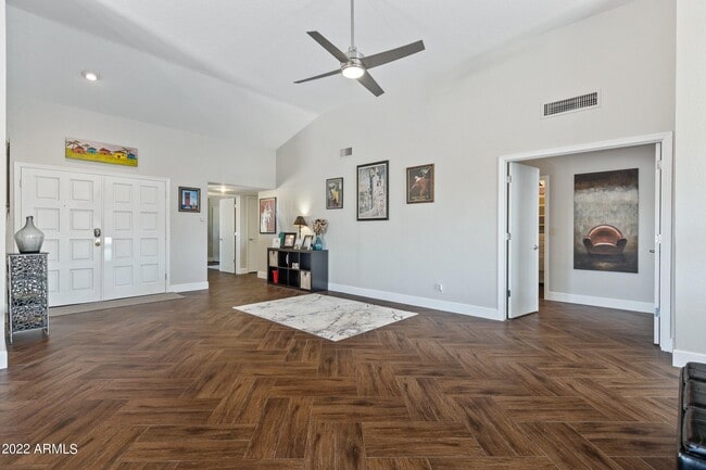 Building Photo - 16111 E Kingstree Blvd