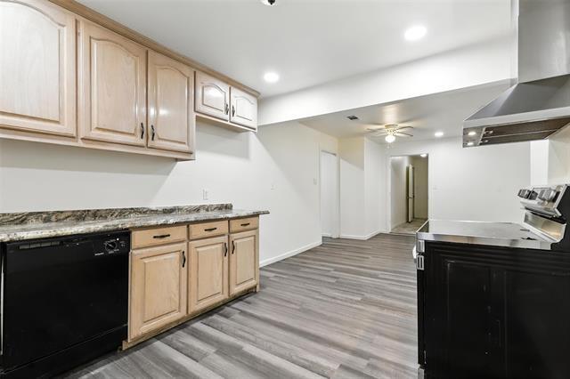 Building Photo - 7841 Abbott Dr