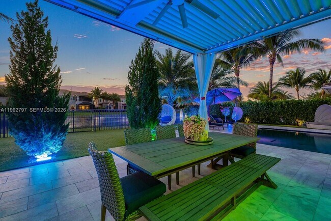 Building Photo - 16849 Pierre Cir