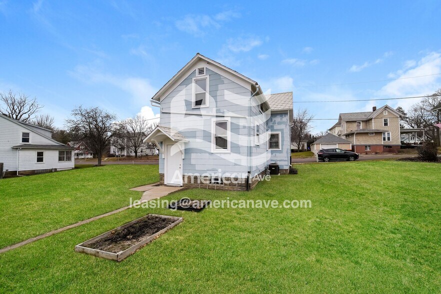 Building Photo - 306 Eldridge St