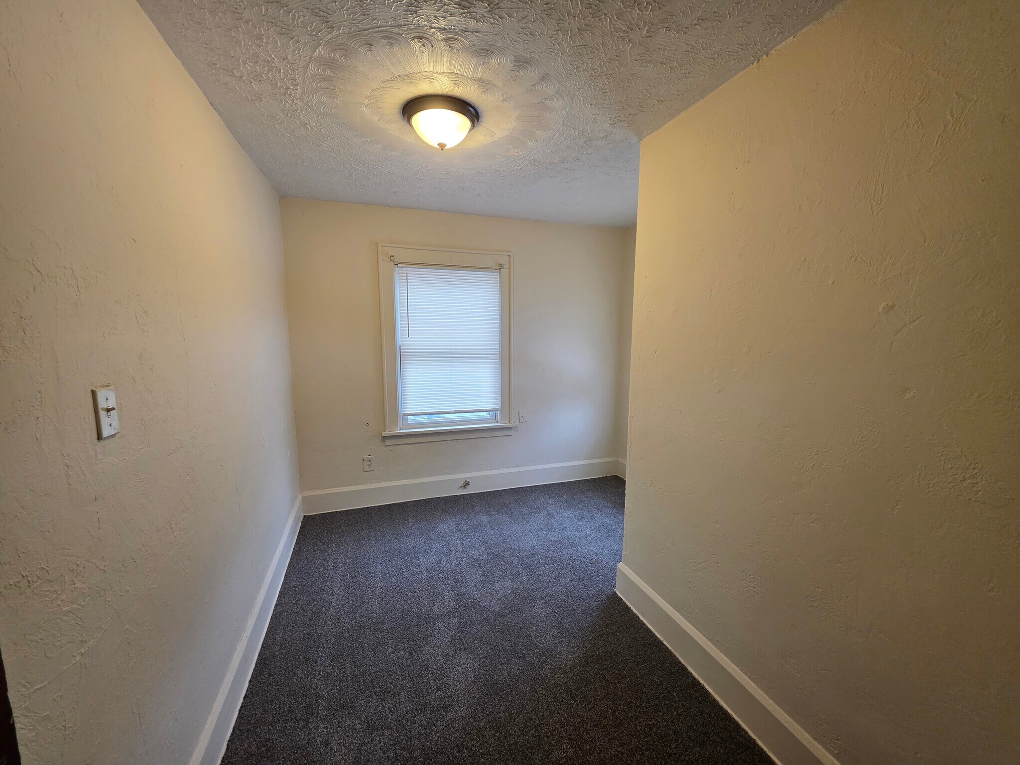 Building Photo - 804 Aberdeen St