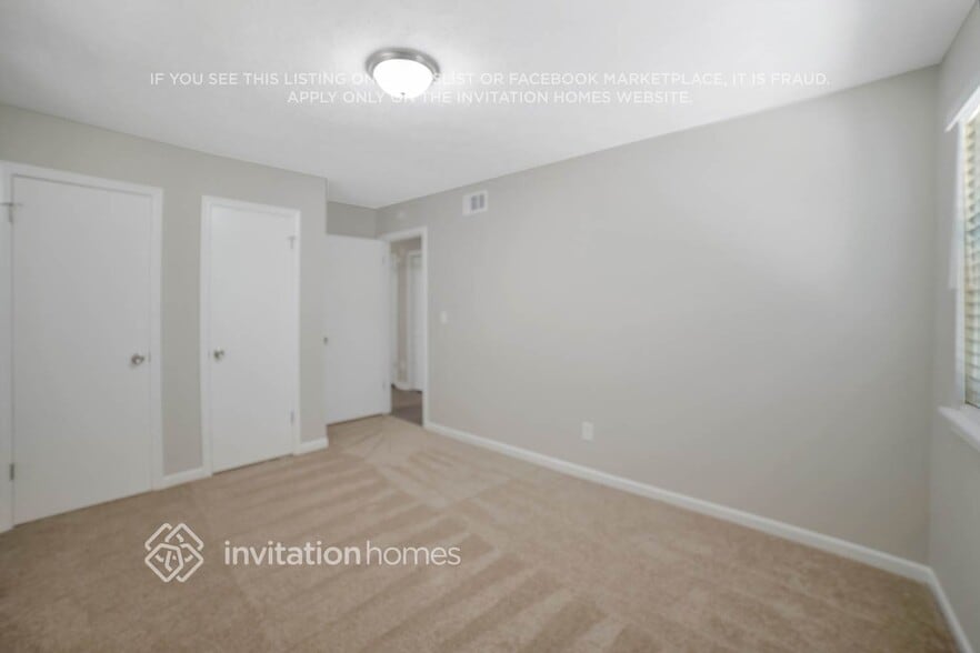 Building Photo - 3200 Vail Ct SW