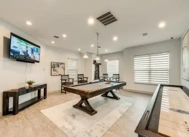 Building Photo - 901 Farm to Market 517 Rd W