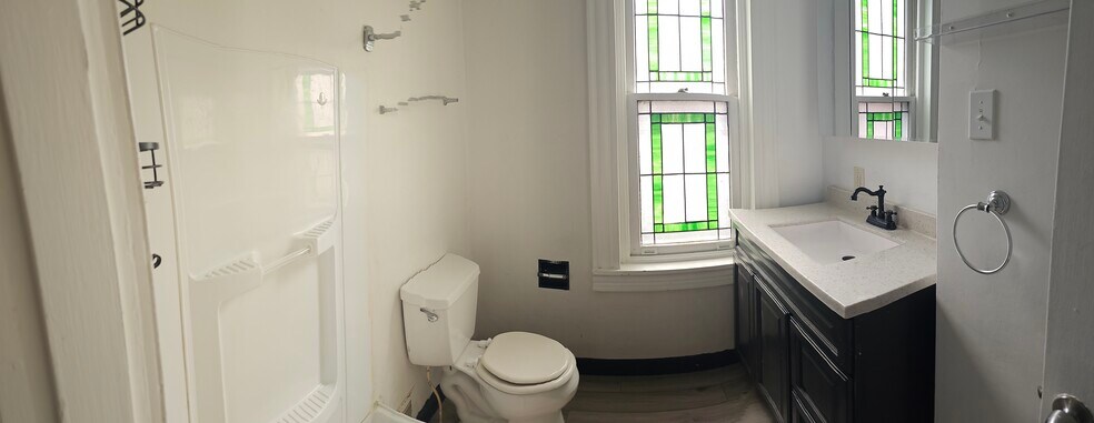 Building Photo - 820 N 4th St