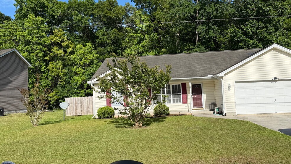 Building Photo - 224 Lindy Creek Rd