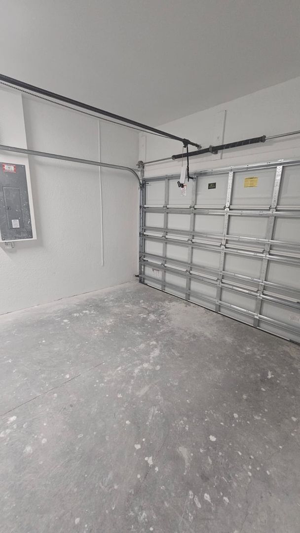 Building Photo - LOCATION LOCATION LOCATION! BRAND NEW HOME...