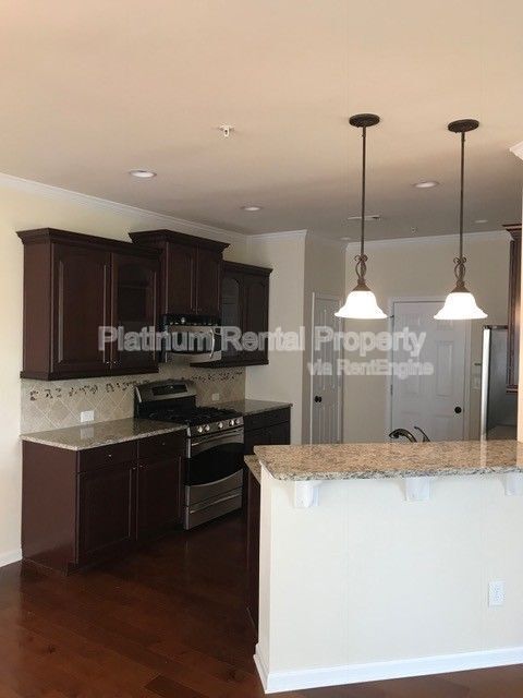 Building Photo - 1636 Watercress Ct SE
