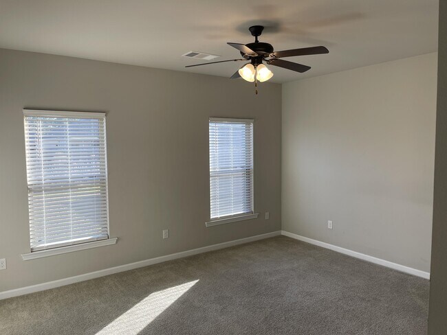 Building Photo - 23388 Ruger Dr