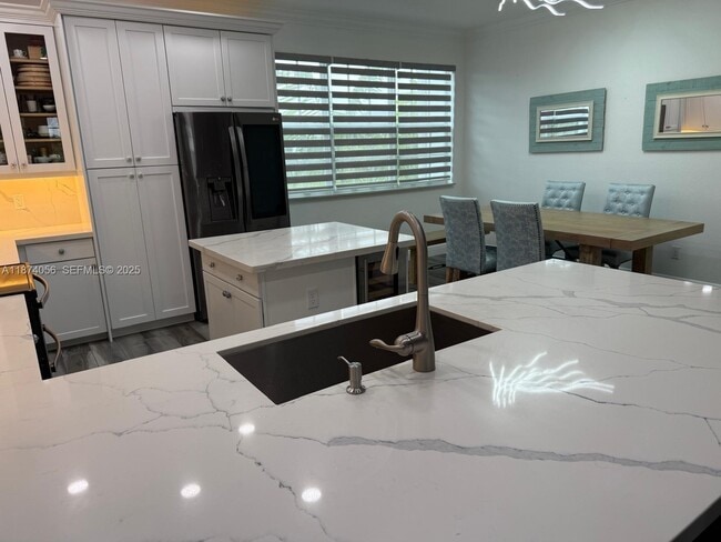 Building Photo - 2863 SW 120th Terrace