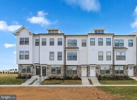 Building Photo - 723 Courier Ln