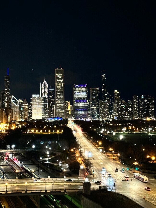 Building Photo - 233 E 13th St