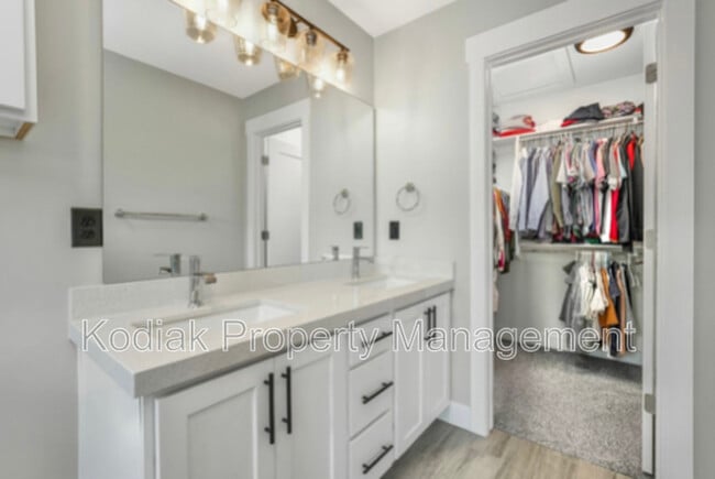 Building Photo - 4109 S 300 E