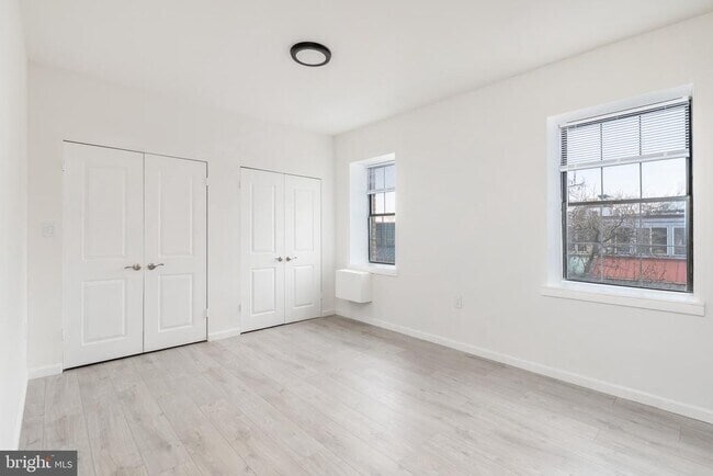 Building Photo - 505 Pine St