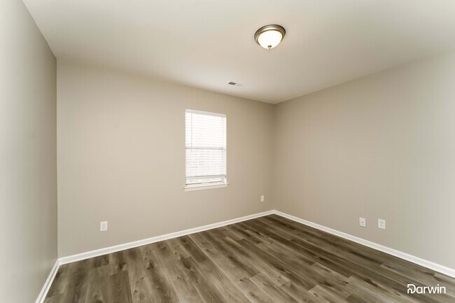 Building Photo - 2412 Katherine Kiker Rd, Charlotte, NC 28213