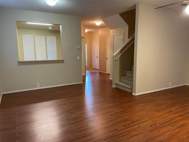 Building Photo - 2637 Van Buren Dr