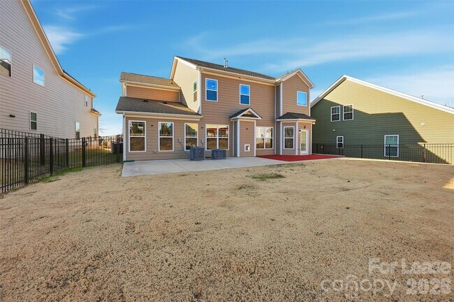 Building Photo - 1000 Bellegray Ln NW