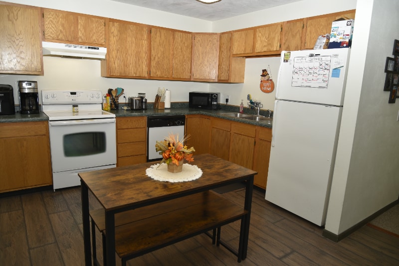 Building Photo - 3360 Patti Dr