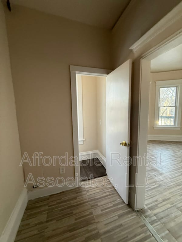 Building Photo - 737 S 24th St