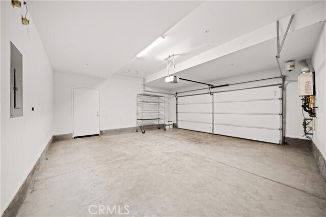 Building Photo - 145 Mongoose