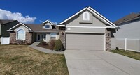 Building Photo - Beautiful 3 Bedroom Home in Fieldstone Nei...