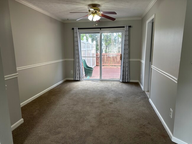 Building Photo - 1227 Athens Ct