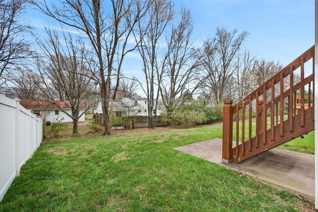 Building Photo - 54 Deer Grove Dr