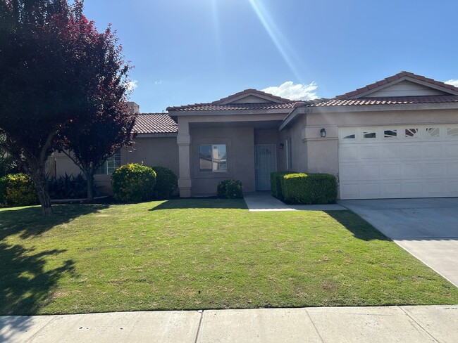 Building Photo - Tyner Ranch Ready to Move In