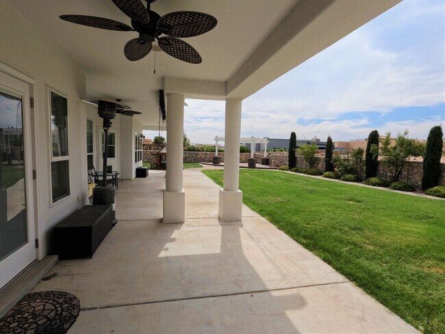 Building Photo - 2947 Longbow Loop