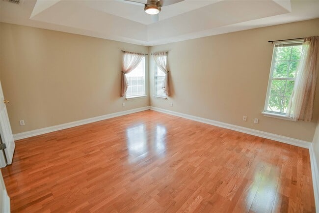 Building Photo - 5344 Tewkesbury Trce