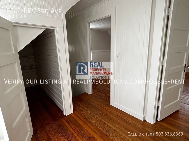 Building Photo - 5304 NE 23rd Ave