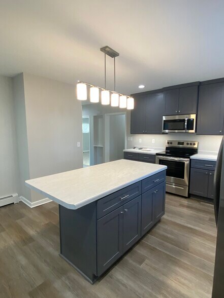 Kitchen Island - 144 Main St