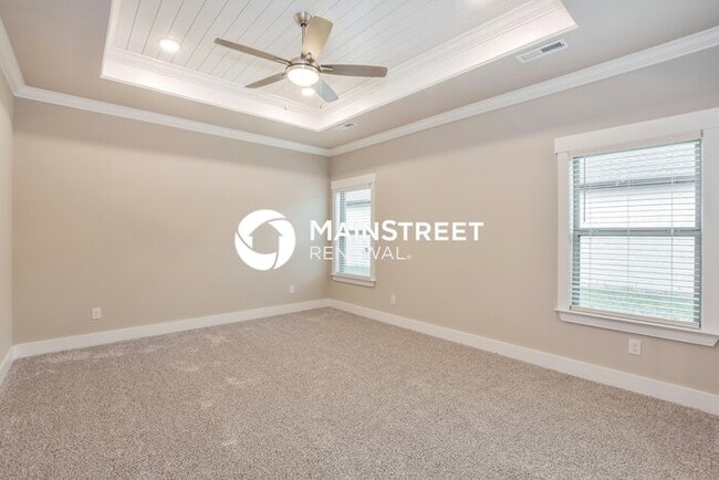 Building Photo - 3 Bedroom Pet-Friendly Home in Owens Cross Roads, AL with Main Street Renewal
