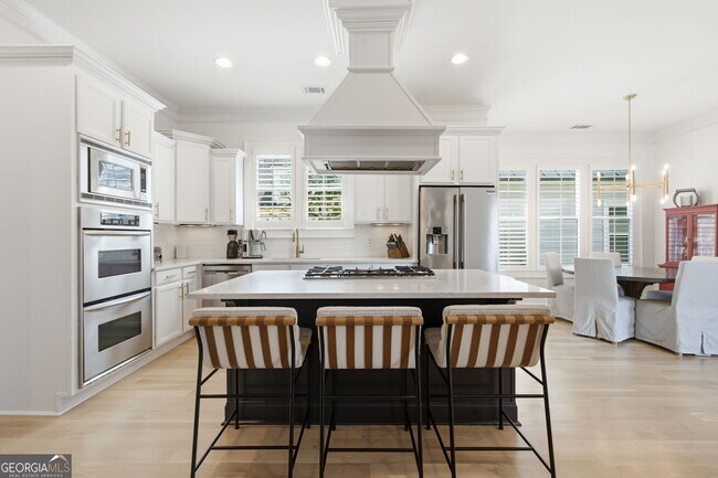 Building Photo - 5451 Autumn Flame Dr NE