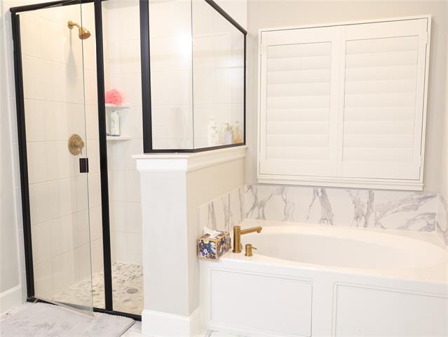 Building Photo - 1720 Conifer Ct