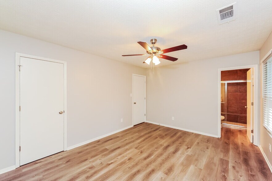 Building Photo - 10355 Rillridge Ct