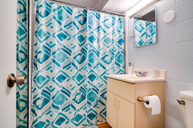 Building Photo - Fully-Furnished One Bedroom at Ala Wai Cove
