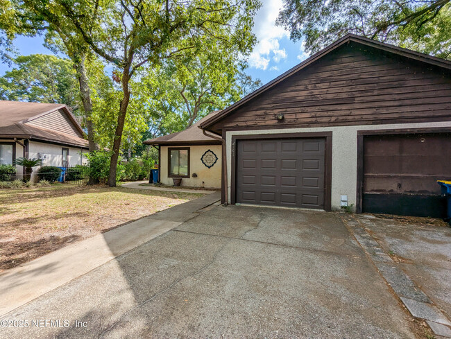 Building Photo - 2171 Derringer Cir S