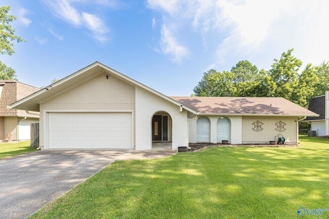 Building Photo - 1907 Waxleaf Green SE